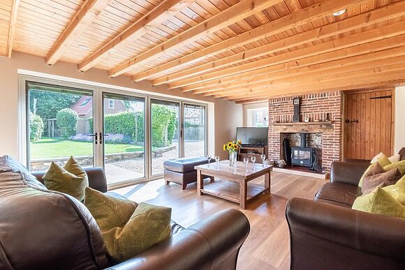 Elma Cottage