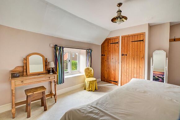 Elma Cottage