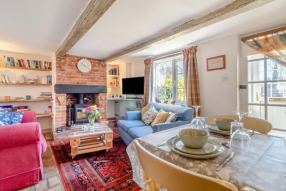Old Lion Cottage
