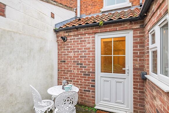 Old Fishermans Cottage East Runton
