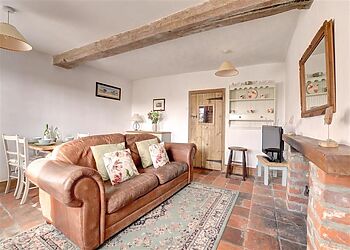 Poppy Cottage