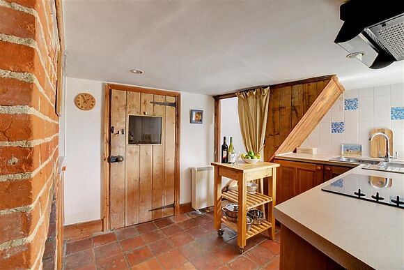 Poppy Cottage