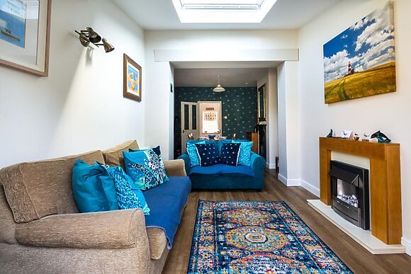 Horseshoe Cottage