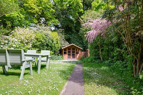 Owlwood Cottage
