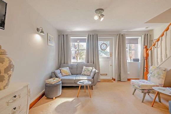 Stones Throw Cottage