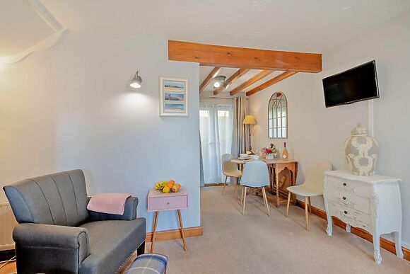 Stones Throw Cottage