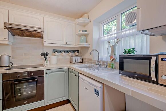 Stones Throw Cottage