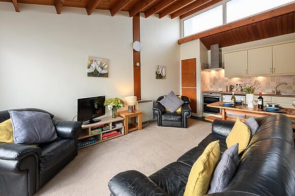 50 South Snowdon Wharf