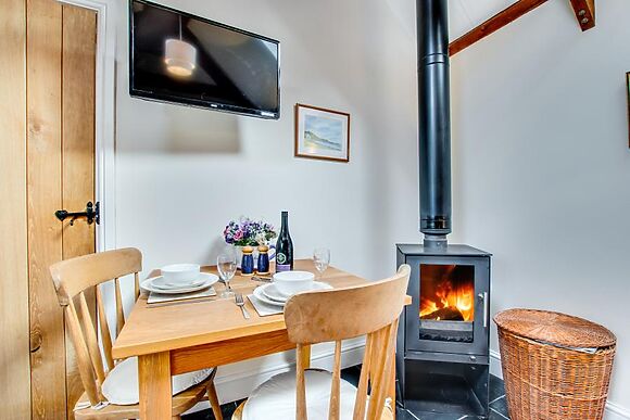 Love Cottage Begelly