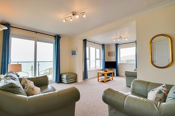 Flat 18 Clifton Court