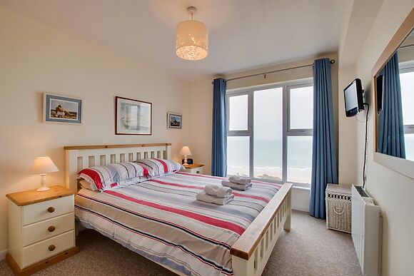 Flat 18 Clifton Court