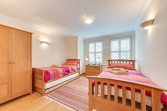 York Mansions Apartment