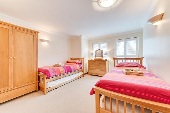York Mansions Apartment