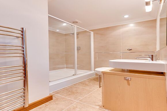 York Mansions Apartment