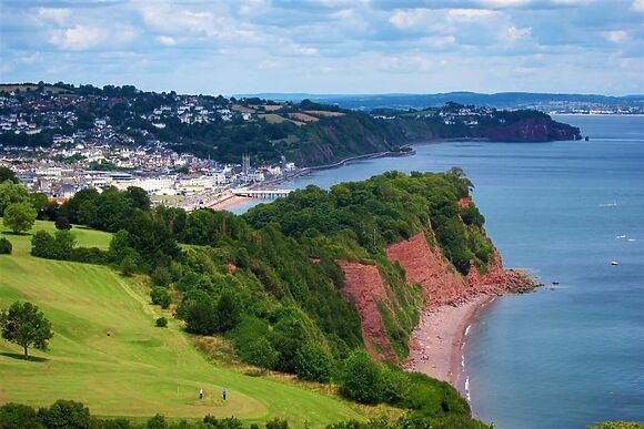 Shaldon Beach Hut 2