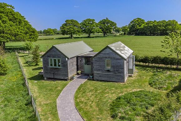 The Bolthole and Warren