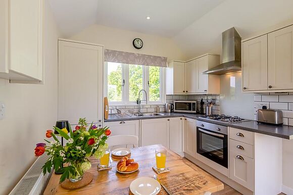 The Bolthole and Warren