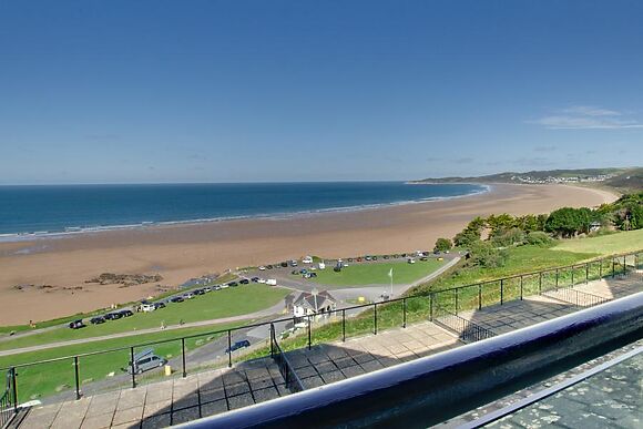 Flat 24 Clifton Court