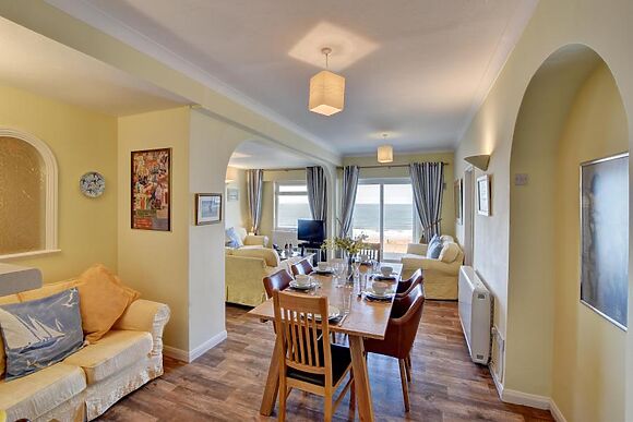 Flat 8 Clifton Court