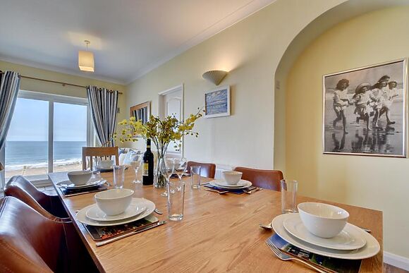 Flat 8 Clifton Court