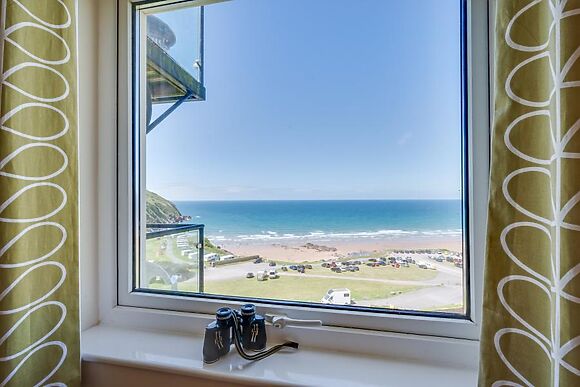 Flat 11 Clifton Court