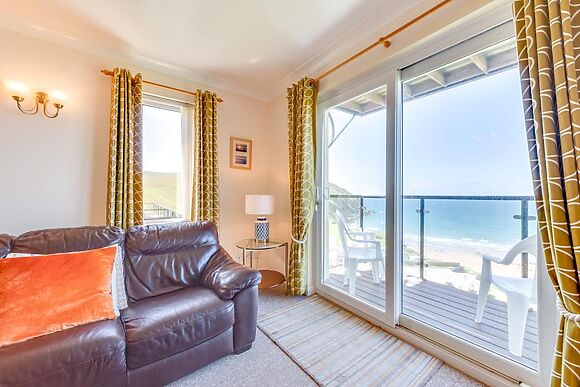 Flat 11 Clifton Court