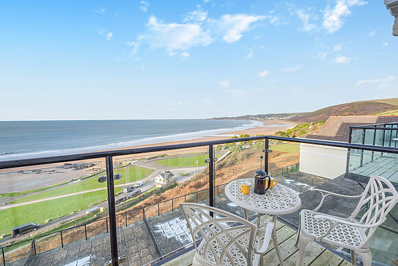 Flat 28 Clifton Court
