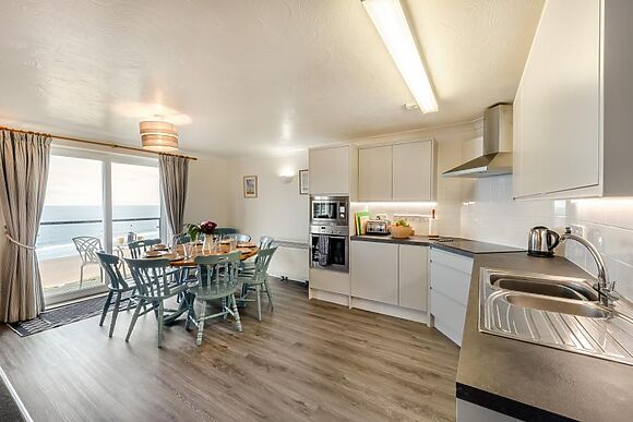 Flat 28 Clifton Court