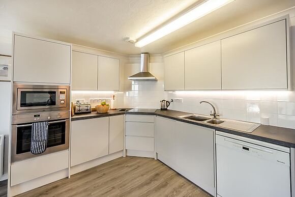 Flat 28 Clifton Court
