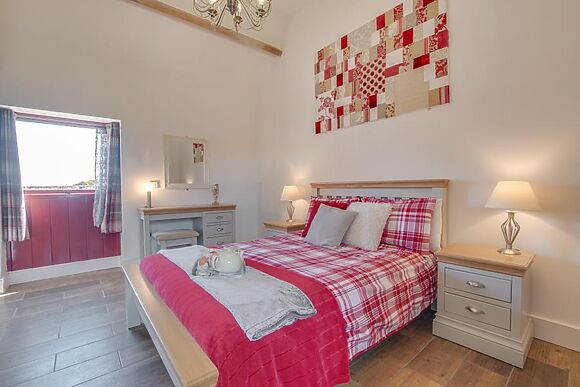 2-Bedroom Hot Tub Cottage in Cowbar