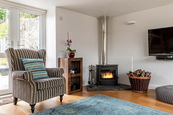 Bryn Eithin Bach Bwthyn Clychaur Gog