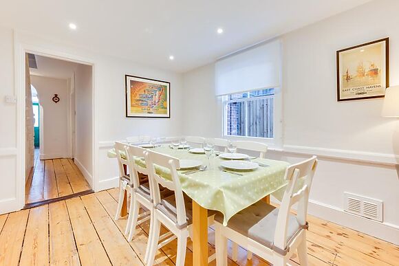 35 Stradbroke Road
