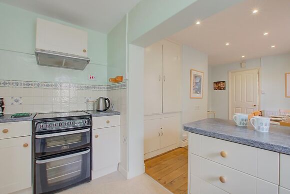 54 Stradbroke Road
