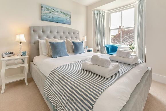 Harbour View House