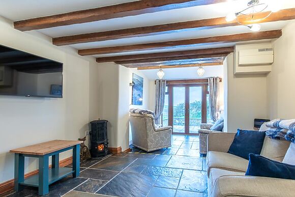 Honeysuckle Cottage Welcombe