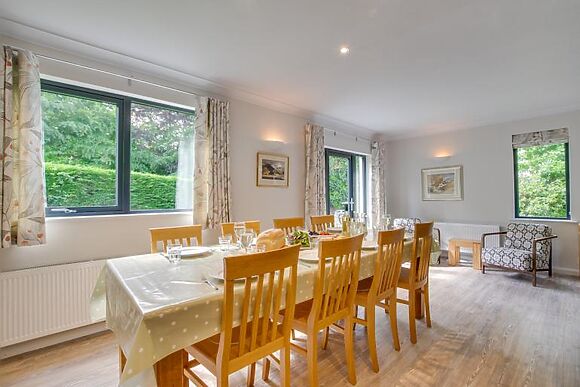 Oakdene House - photo 5 of 15