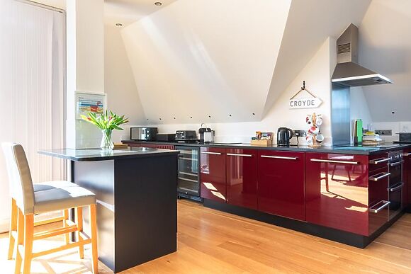 The Penthouse At Point View