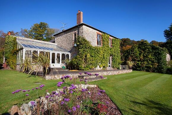 Hutchinghayes Farmhouse