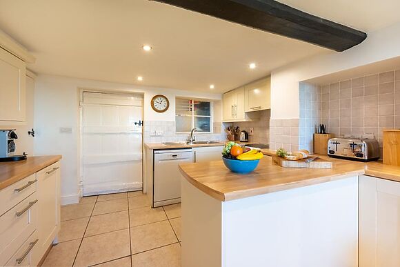 Regent Cottage - photo 5 of 13