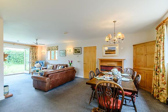 Brights Farm Lodge - photo 7 of 13