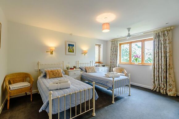 Brights Farm Lodge - photo 10 of 13