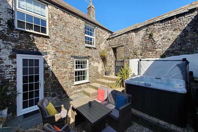 Puffin House At Blegberry