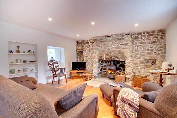 Crown Cottage