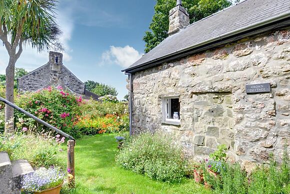 Crown Cottage