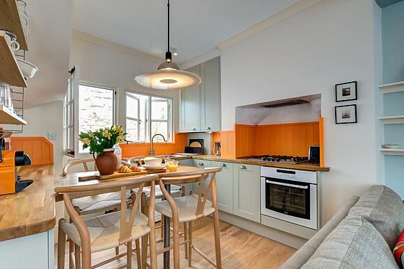 The Little White House