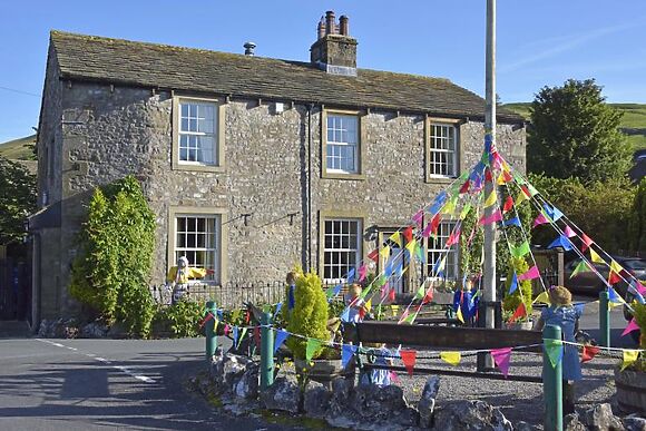 Detached Stone House for 12 in Kettlewell, group cottage in Kettlewell, sleeps 12