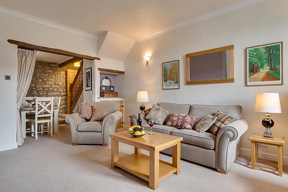Detached Stone House for 12 in Kettlewell - photo 2 of 15