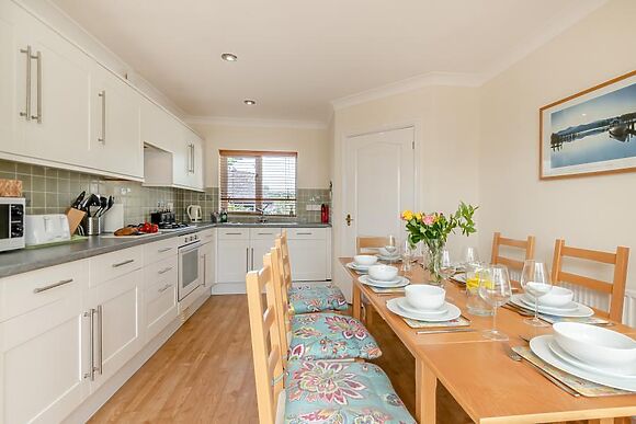 6Stammers Retreat