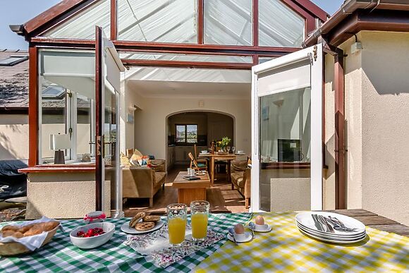 6Stammers Retreat