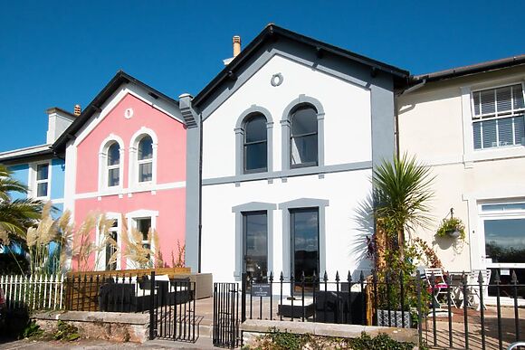 5 Coastguard Cottages